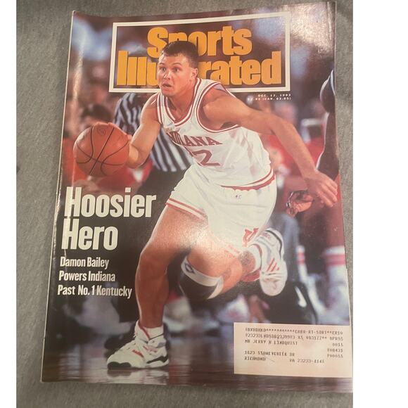 5 Sports Illustrated Basketball April 12, May 17 & 31,Aug. 9, Dec. 13,1993 - Picture 4 of 6